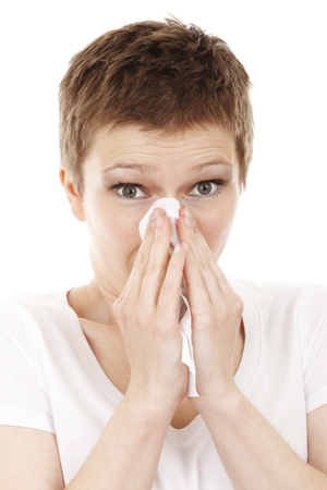 woman-suffering-from-allergies-2